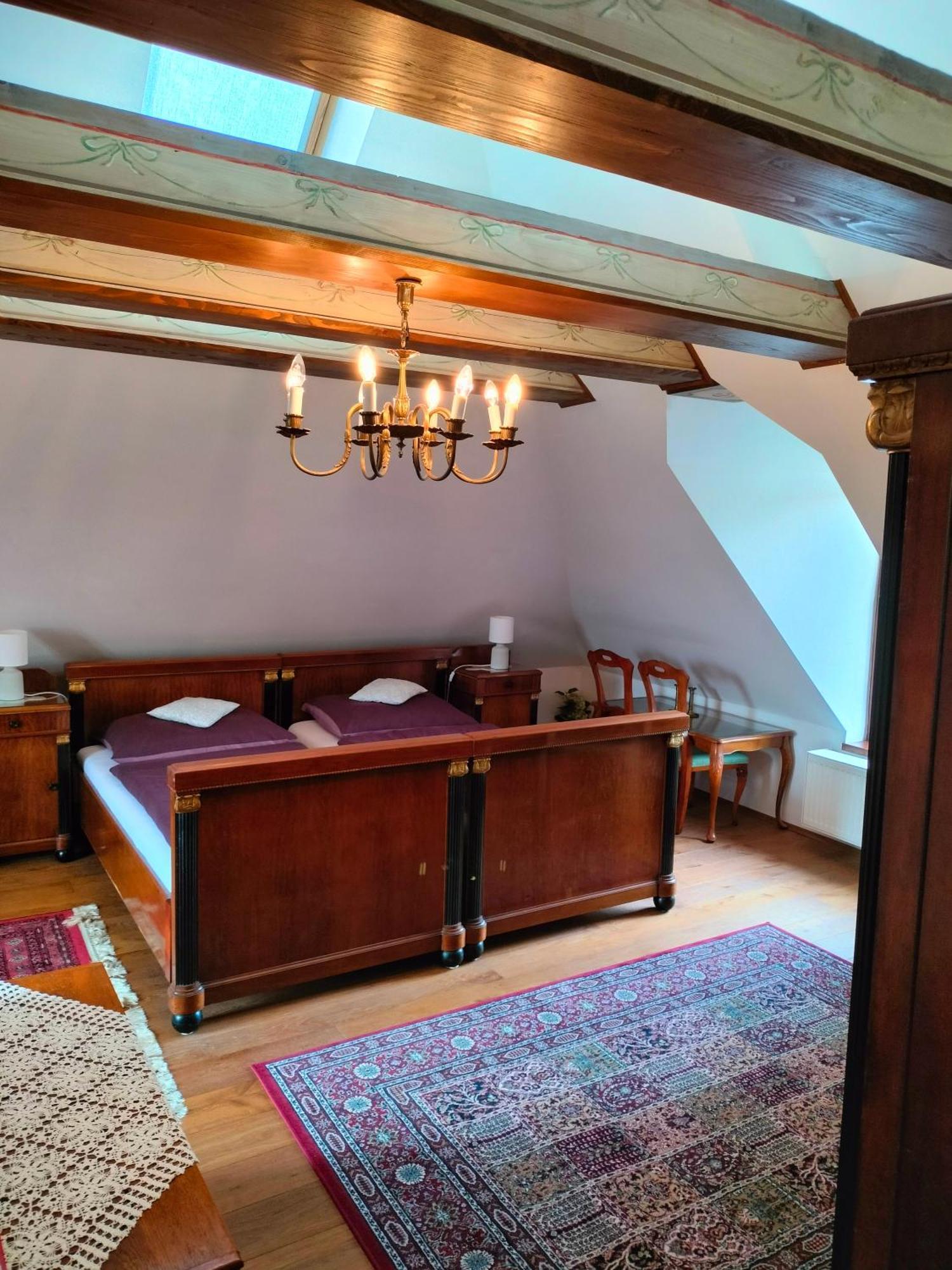 Appartement Castle Kastiel Kotešová Extérieur photo